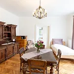 Gruenes Haus * Murau
