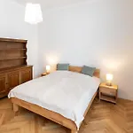 Gruenes Haus