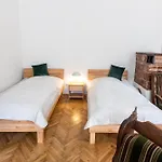 Gruenes Haus