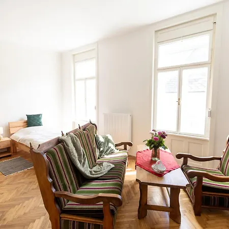 Gruenes Haus Appartement *