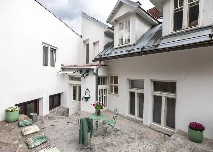 Gruenes Haus Appartement